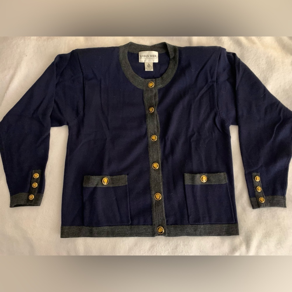 Urban Wool Vtg Navy Cardigan with Gray Trim and Gold Buttons 100% Merino Wool M - Picture 9 of 14